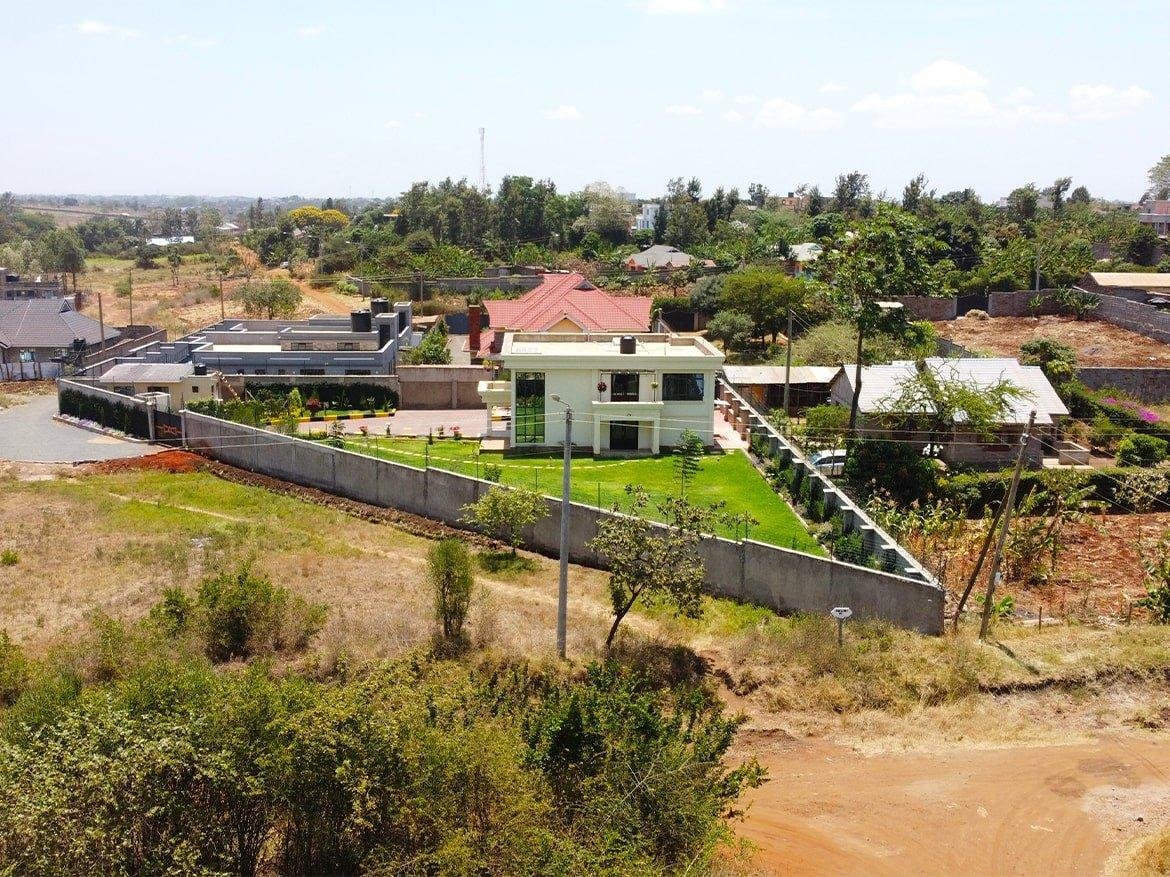 Precious Gardens Mugutha